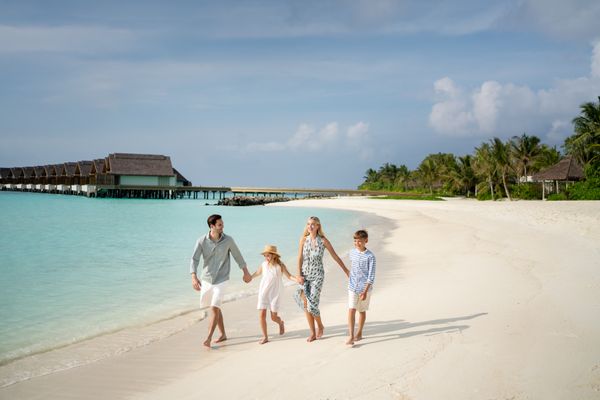 Five Islands, Five Ways to Celebrate the Festive Season in the Maldives